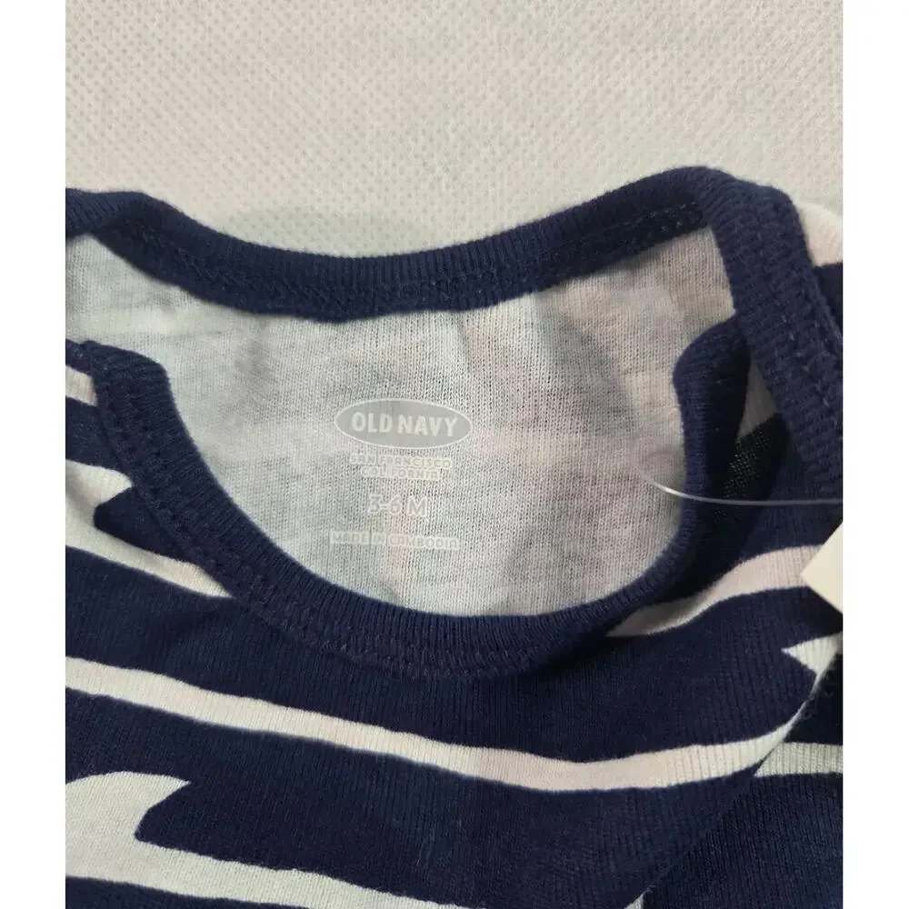 Old Navy Navy Blue Shark Fin Pattern Sleeveless Bodysuit‎ Size 12-18 Months